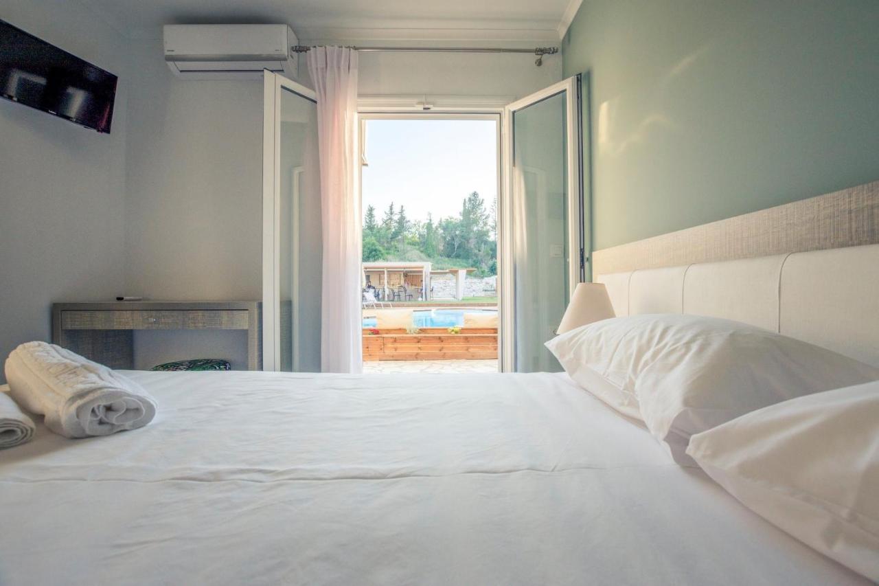 Nuevo Vista Bed & Breakfast Kavos Bagian luar foto