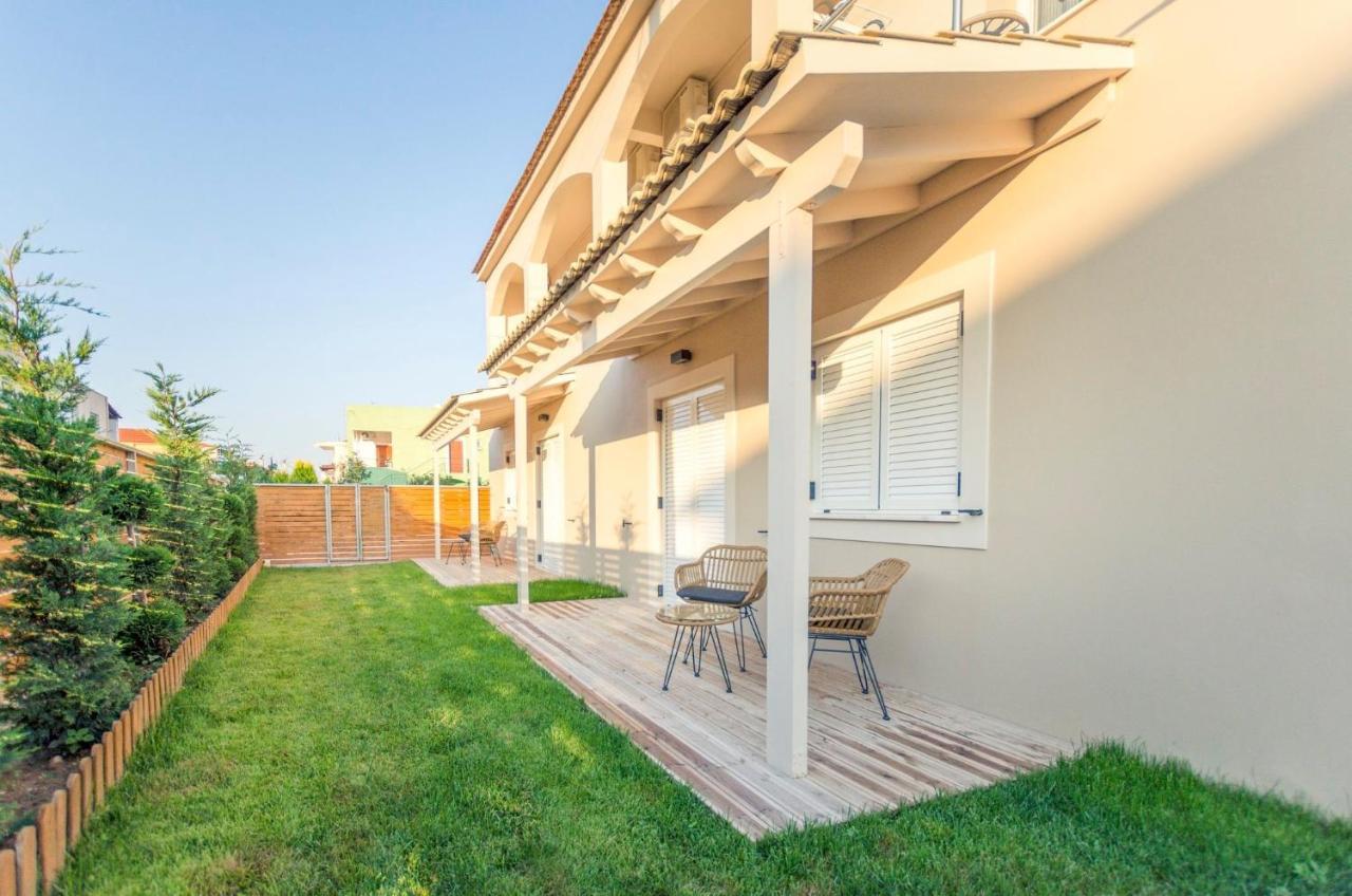 Nuevo Vista Bed & Breakfast Kavos Bagian luar foto