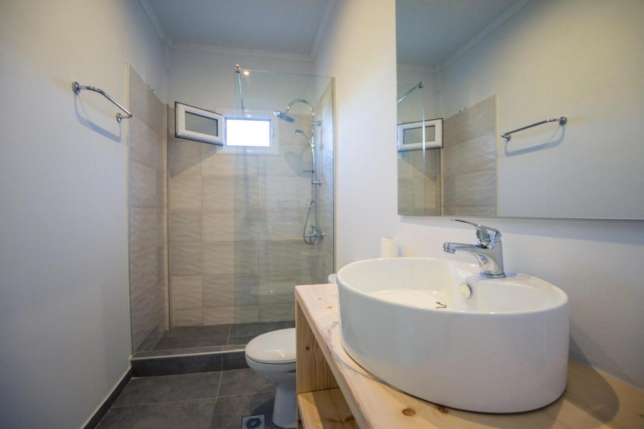 Nuevo Vista Bed & Breakfast Kavos Bagian luar foto
