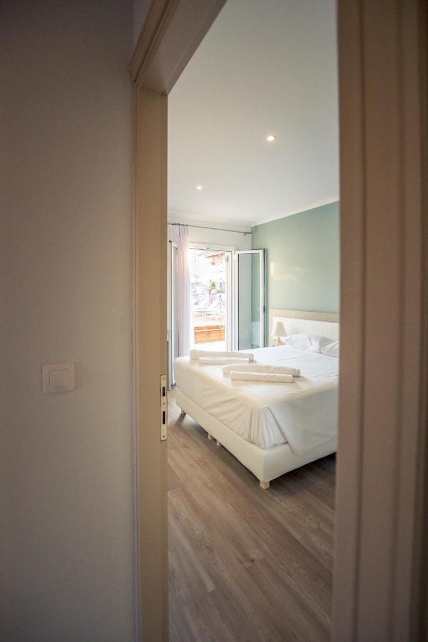 Nuevo Vista Bed & Breakfast Kavos Bagian luar foto