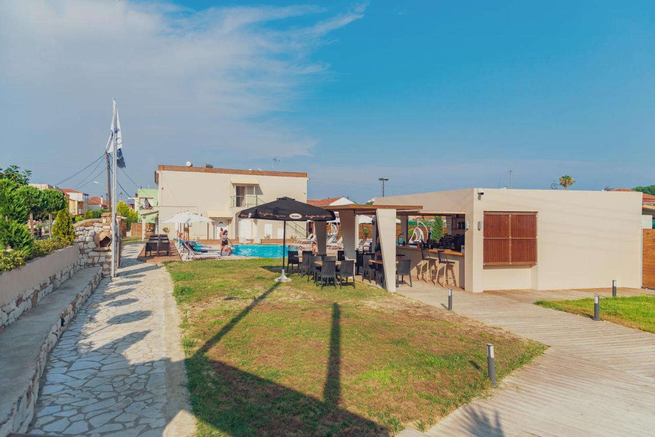 Nuevo Vista Bed & Breakfast Kavos Bagian luar foto