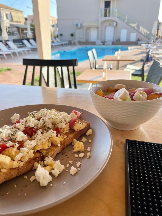 Nuevo Vista Bed & Breakfast Kavos Bagian luar foto