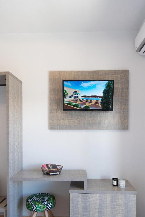 Nuevo Vista Bed & Breakfast Kavos Bagian luar foto