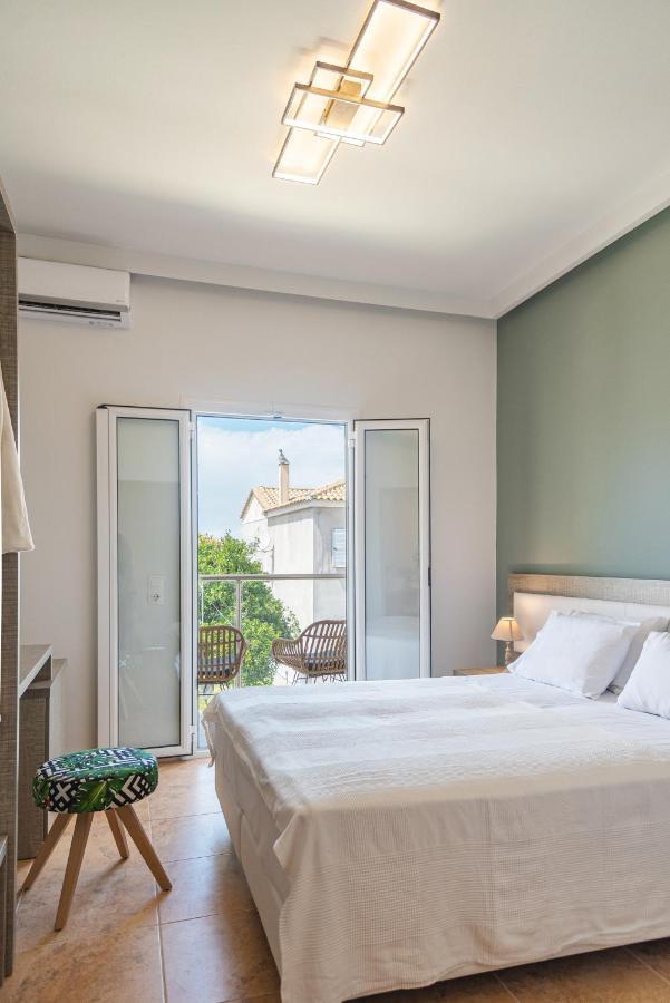 Nuevo Vista Bed & Breakfast Kavos Bagian luar foto